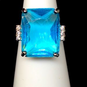 Sterling Silver Blue Crystal Diamond Ring